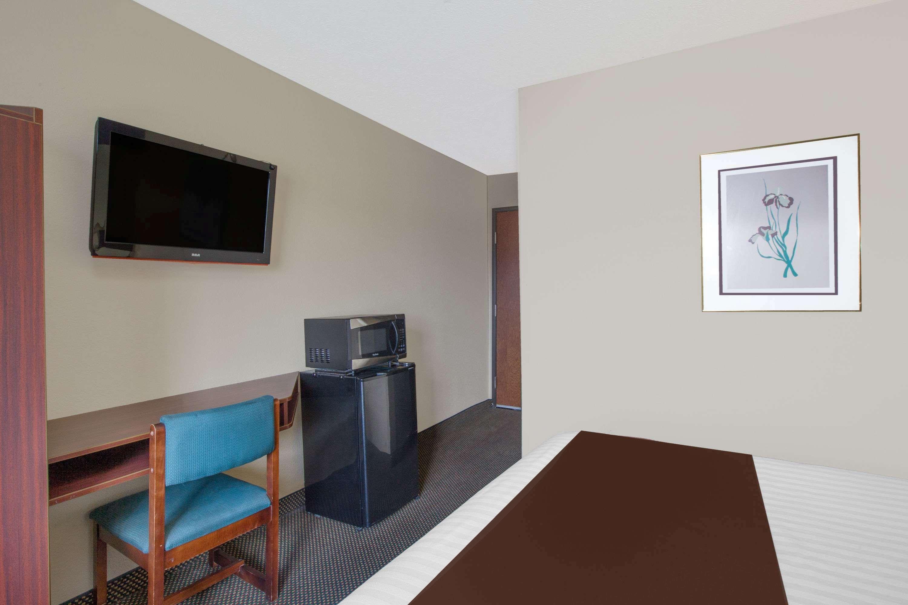 Microtel Inn & Suites - Meridian Ngoại thất bức ảnh